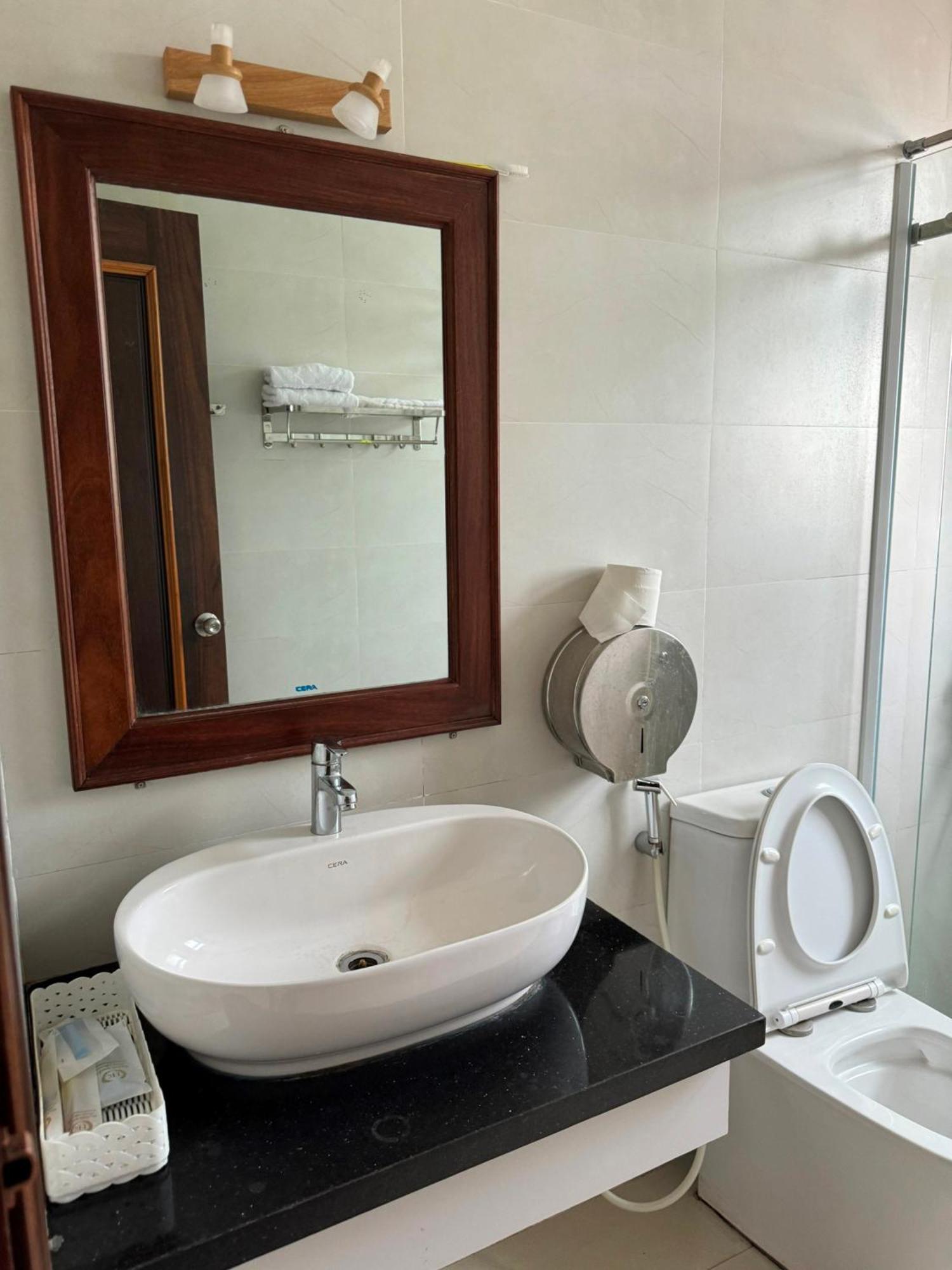 Hoang Khiem Hotel Pleiku Luaran gambar