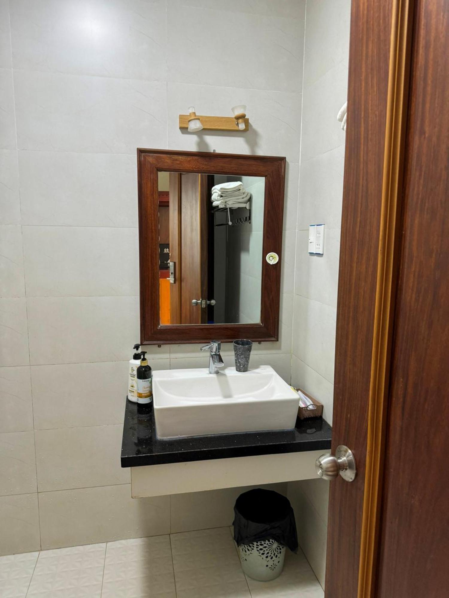 Hoang Khiem Hotel Pleiku Luaran gambar